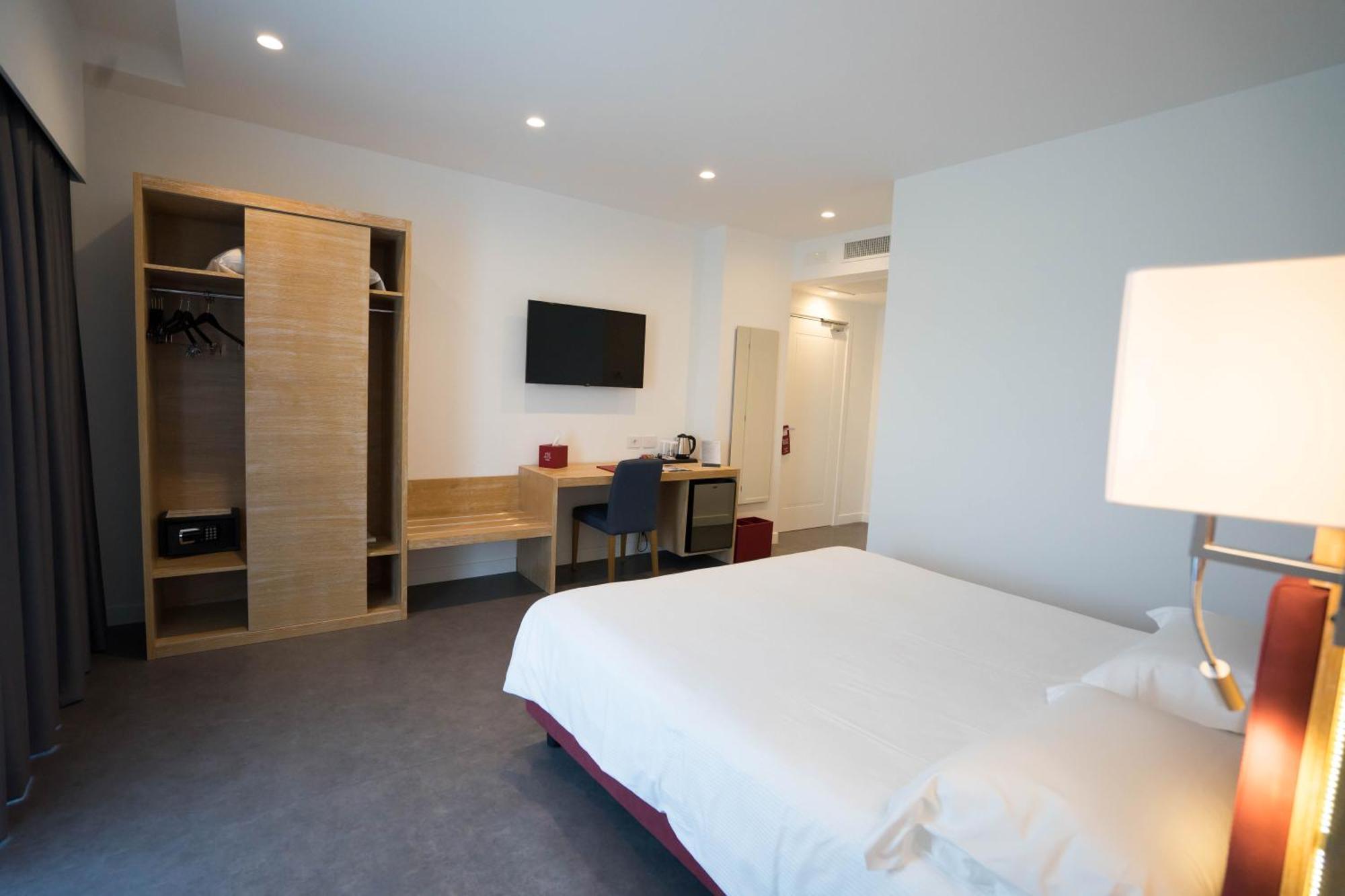 Pm Hotel Catanzaro Luaran gambar