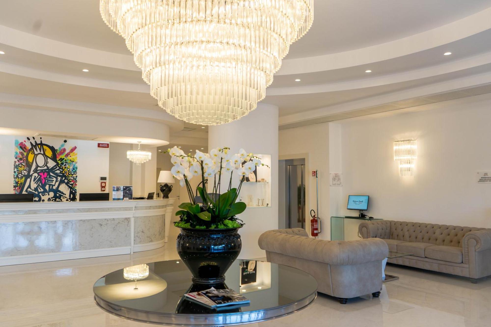 Pm Hotel Catanzaro Luaran gambar