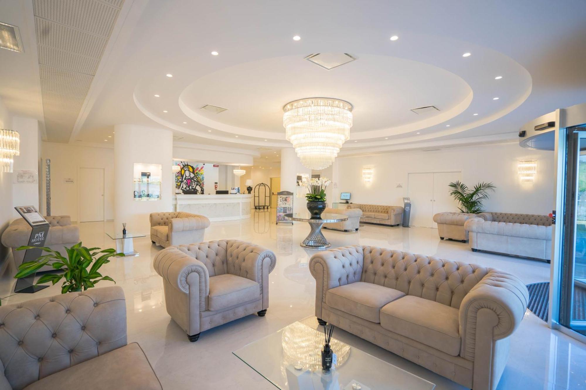 Pm Hotel Catanzaro Luaran gambar