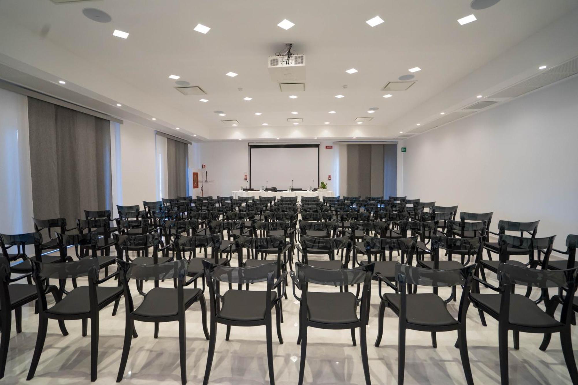 Pm Hotel Catanzaro Luaran gambar