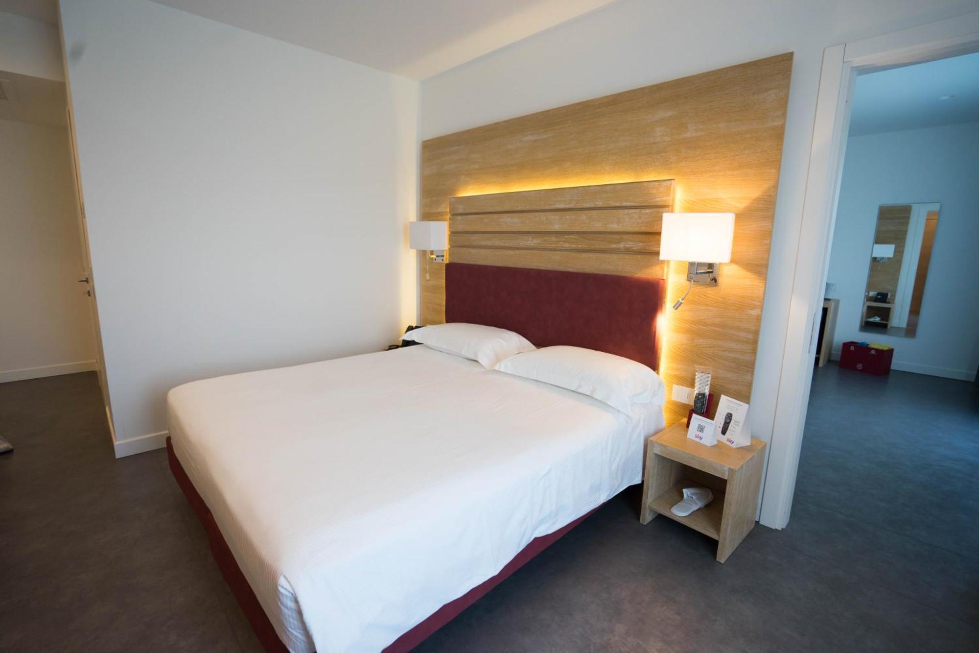 Pm Hotel Catanzaro Luaran gambar